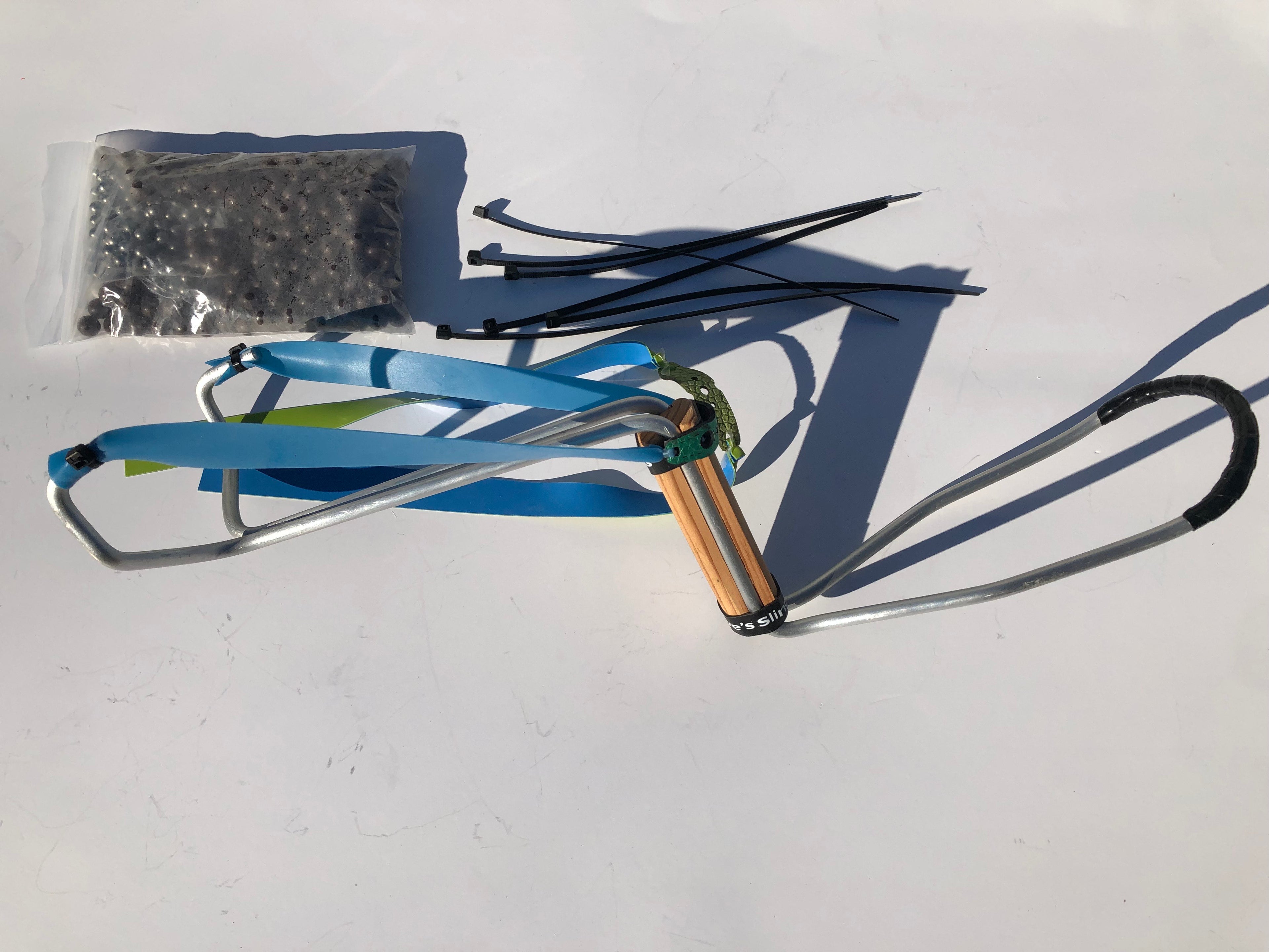 7" Extended Fork Slingshot with Wrist Brace Starter Kit