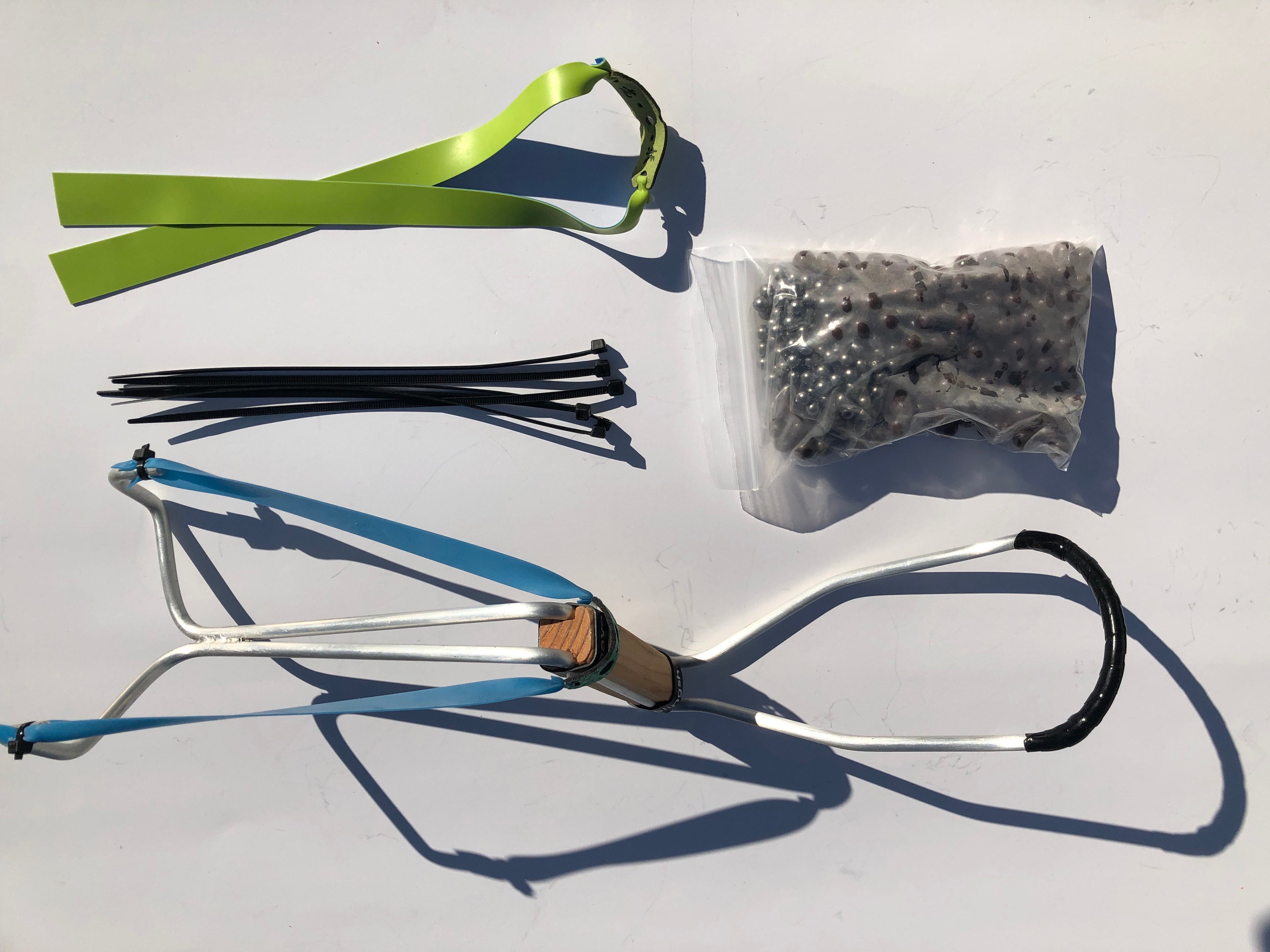 7" Extended Fork Slingshot with Wrist Brace Starter Kit