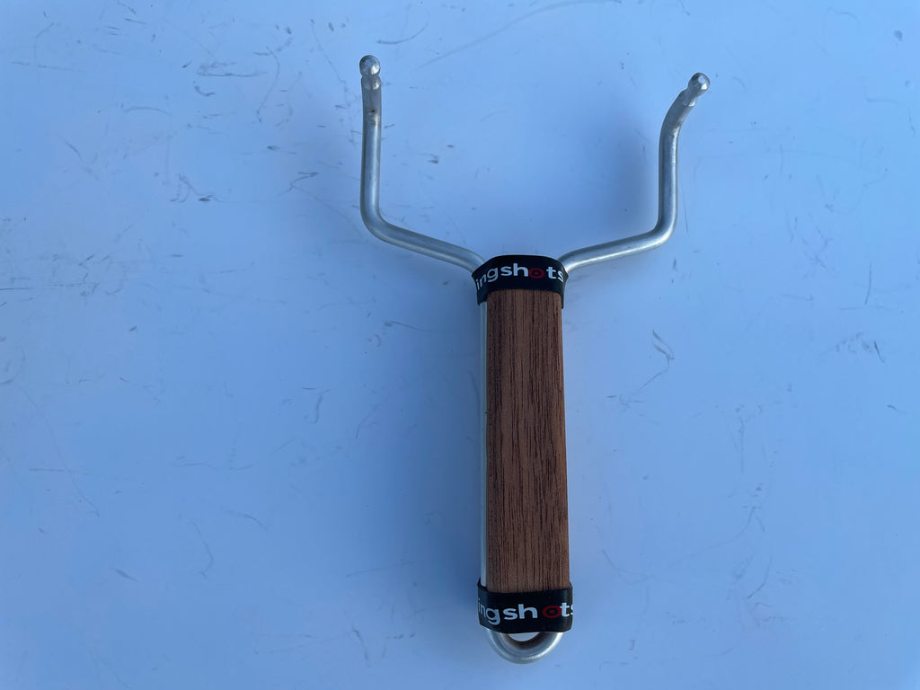Dave's standard slingshot frame looking at it from the back on white construction paper.