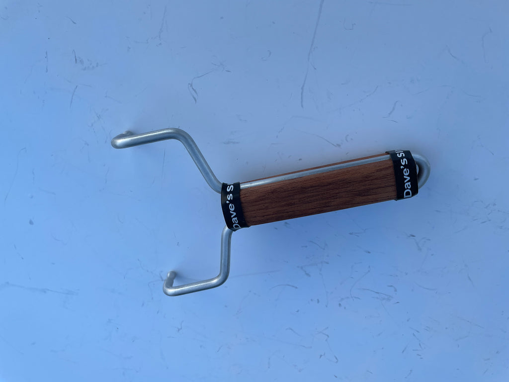 Dave's Standard Sling Frame from the front on white construction paper.